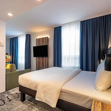 Ibis Styles Hamburg Barmbek-2